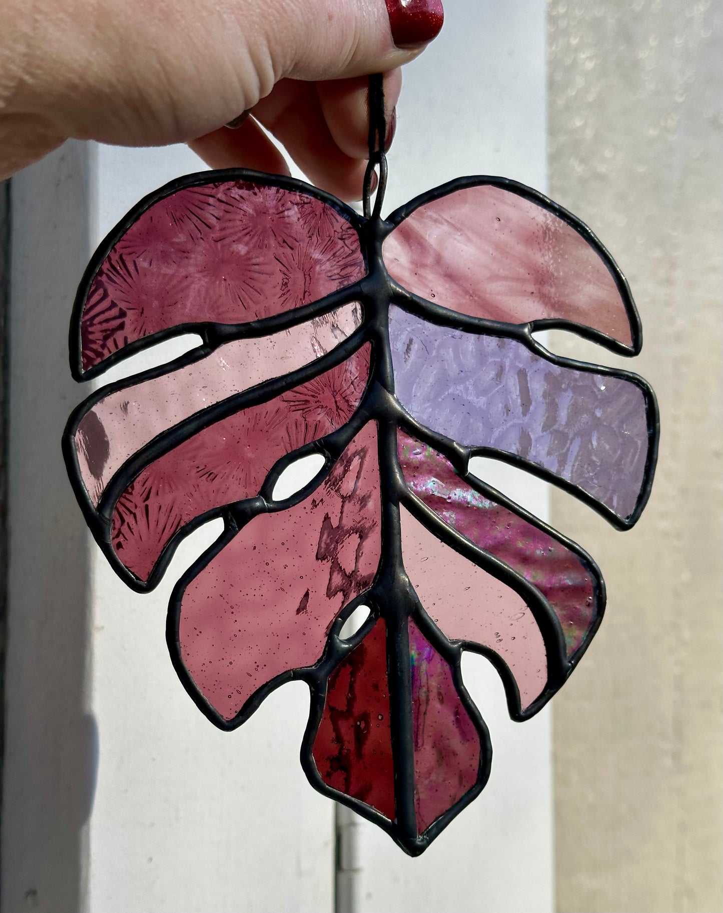 Ready to ship Stained Glass Purple Monstera Leaf Black Patina Suncatcher Window Decoration Glass Art Plant Lover Gift