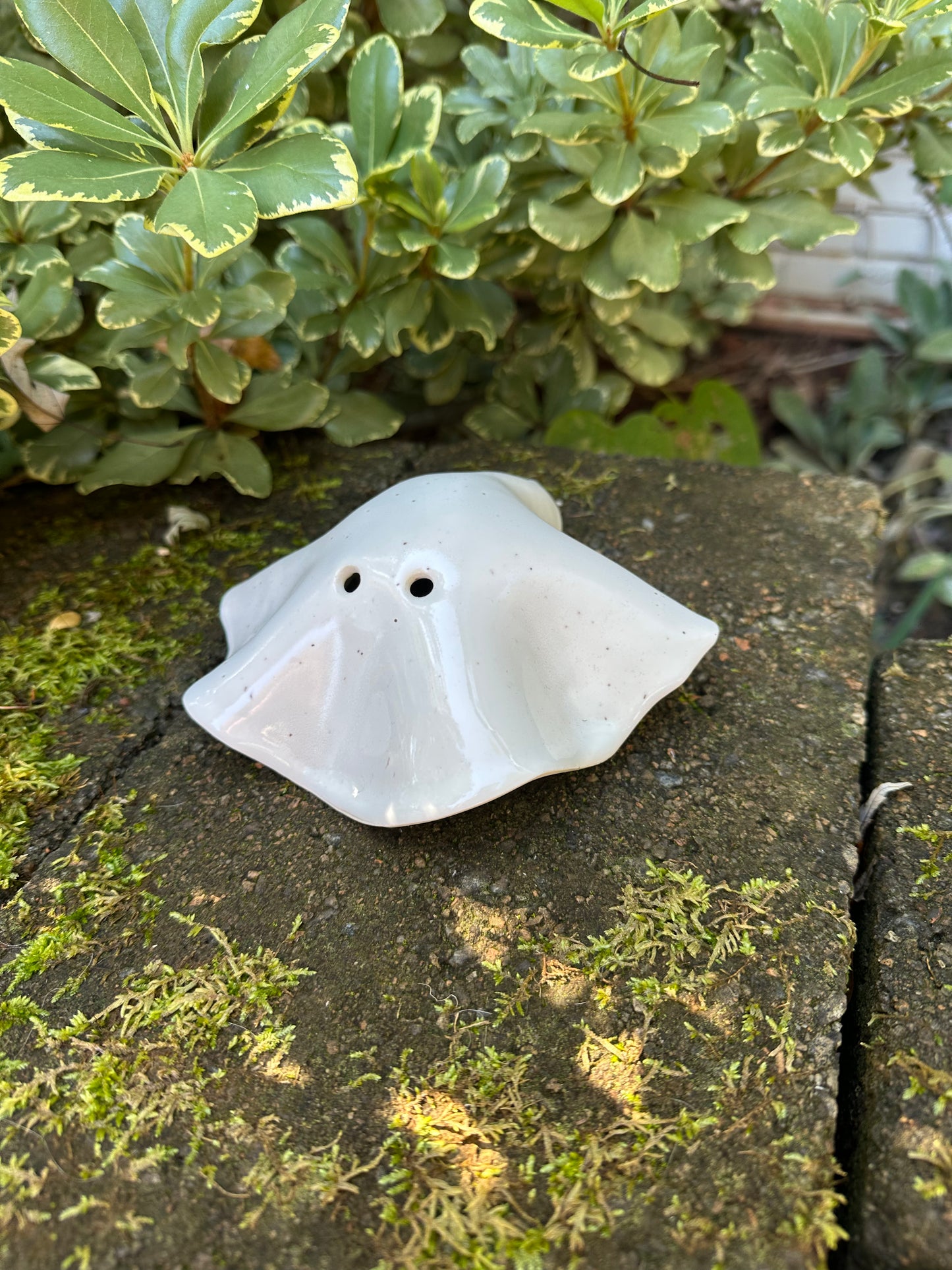 Ceramic Stoneware White Bedsheet Ghost Luminary Tea Light Home Decor Pottery