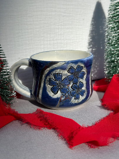 Handmade Ceramic Stoneware Blue and White Sgraffito Carved Flower Coffee Tea Mug Pottery *REAL White GOLD LUSTER*