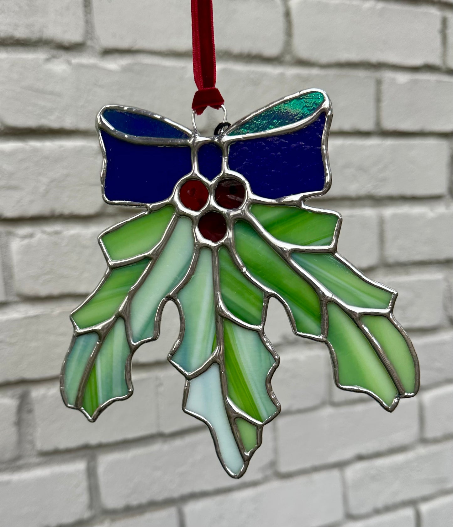 Ready to ship Stained Glass Holly Mistletoe Holiday Garland with Bow Suncatcher Window Decoration Glass Art Plant Lover Gift