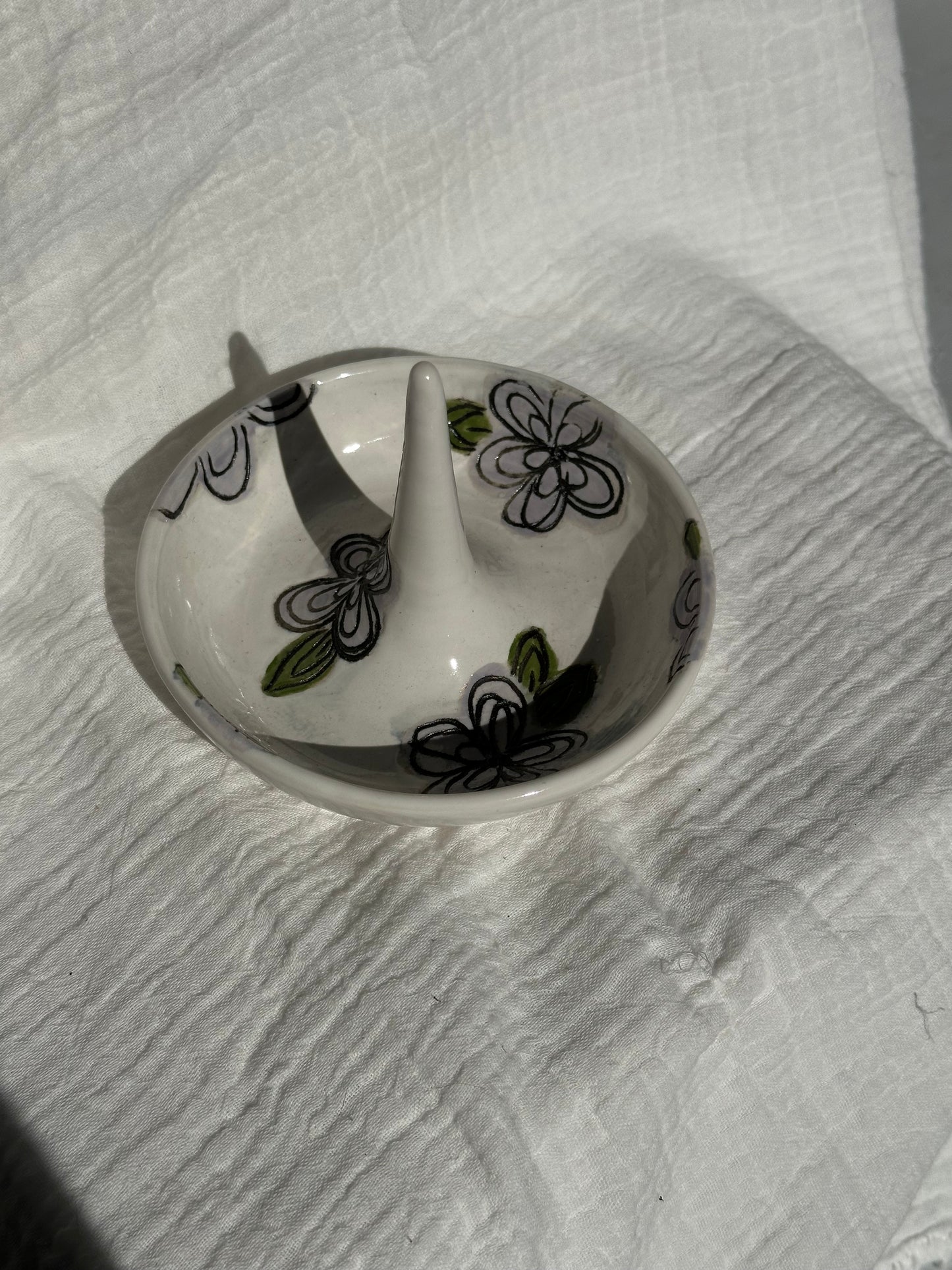 Ceramic Stoneware Carved Ring Dish Botanical Floral Pottery Floral